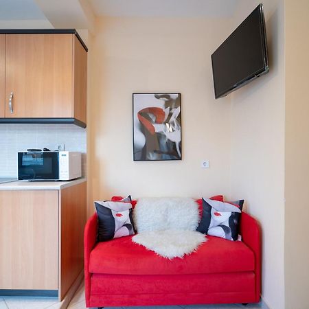 Attica Train Station 1 Bedroom 4 Pers Apartment Athens Exterior photo