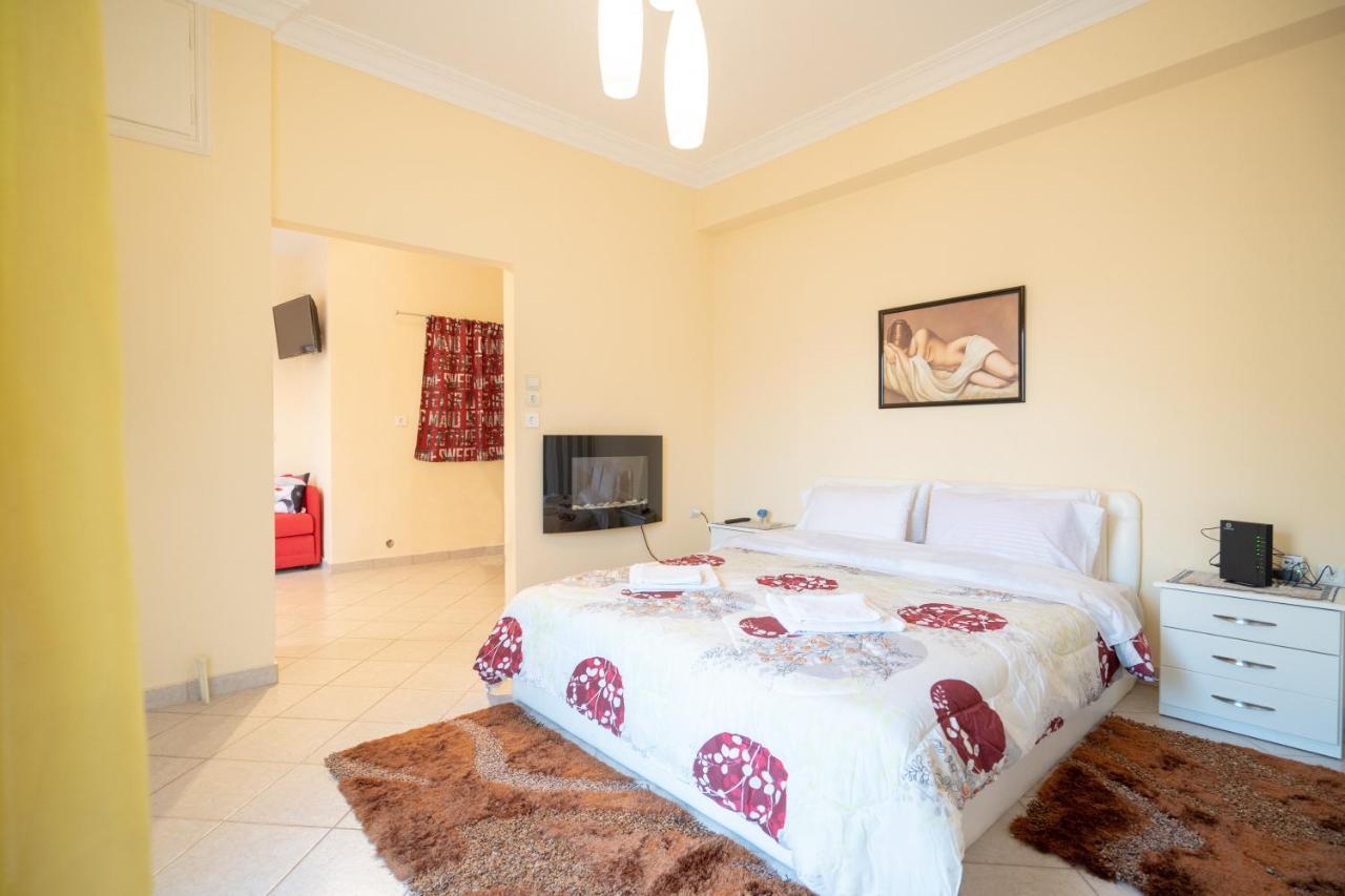 Attica Train Station 1 Bedroom 4 Pers Apartment Athens Exterior photo