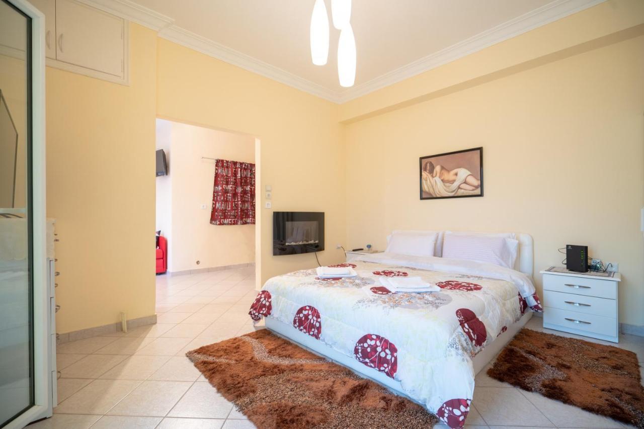 Attica Train Station 1 Bedroom 4 Pers Apartment Athens Exterior photo